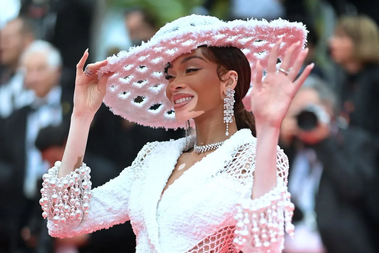 WINNIE HARLOW AT THE APPRENTICE PREMIERE AT CANNES FILM FESTIVAL9